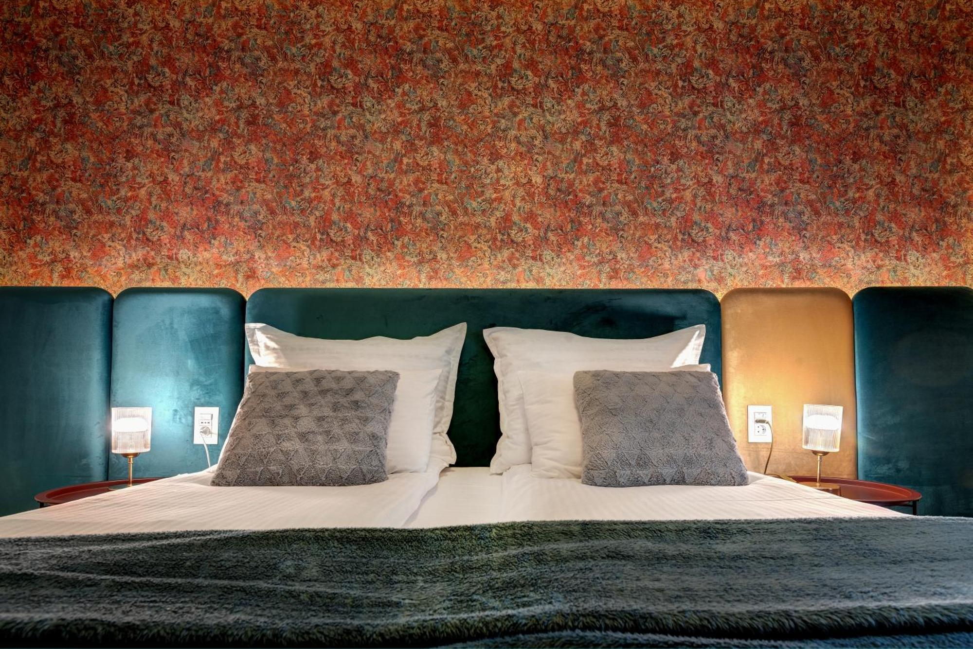 Park Hotel Kaylaka 플레벤 외부 사진