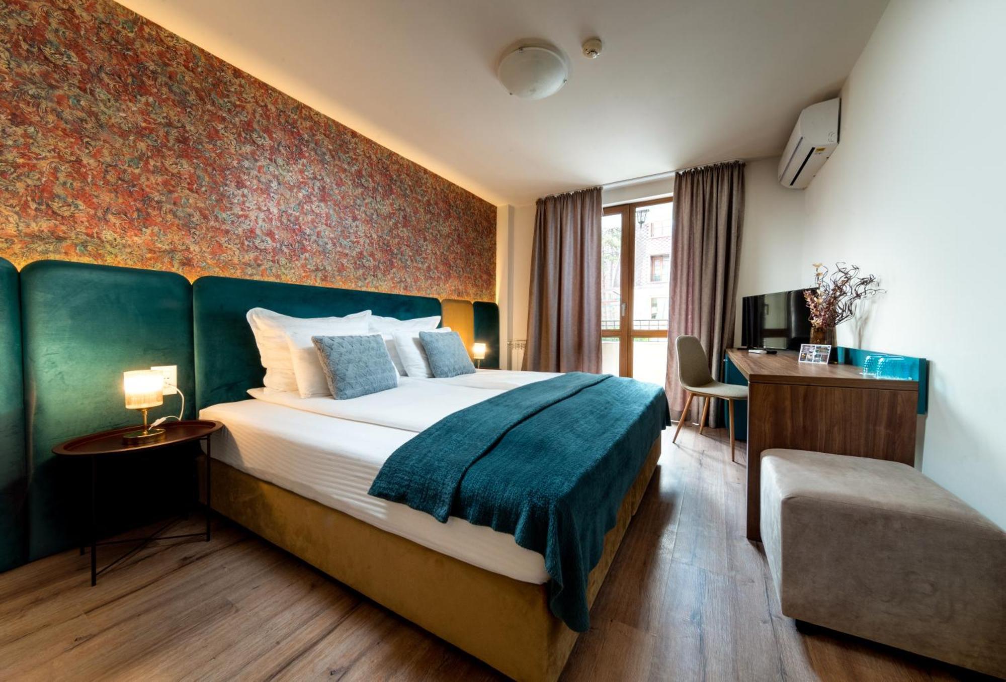 Park Hotel Kaylaka 플레벤 외부 사진